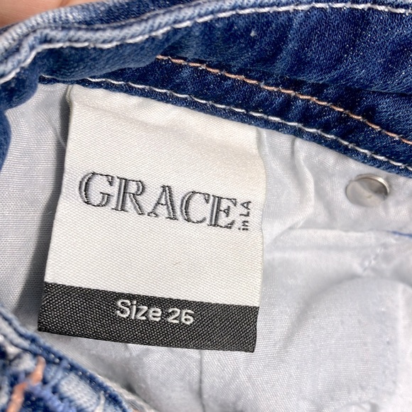 Grace in LA Women’s Denim Capri Pants, Size 26, Faded Blue; Sequins - Picture 9 of 9